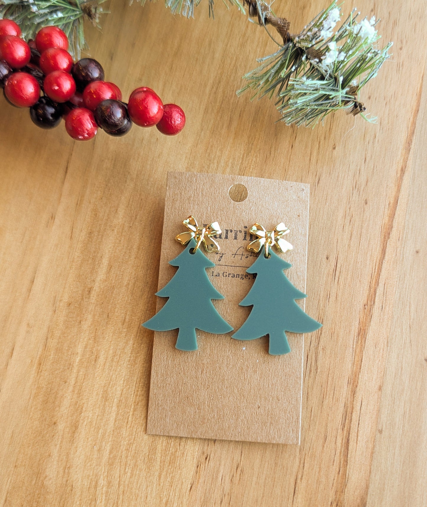 Gold Bow Christmas Tree